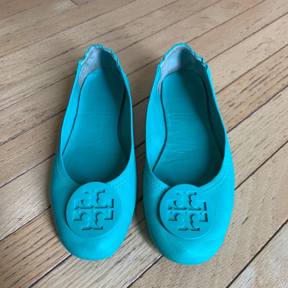 Turquoise Tory Burch Minnie Travel flats